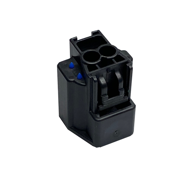 Services d'injection en plastique Pièces automobiles pour véhicule OEM PP PE ABS PEEK