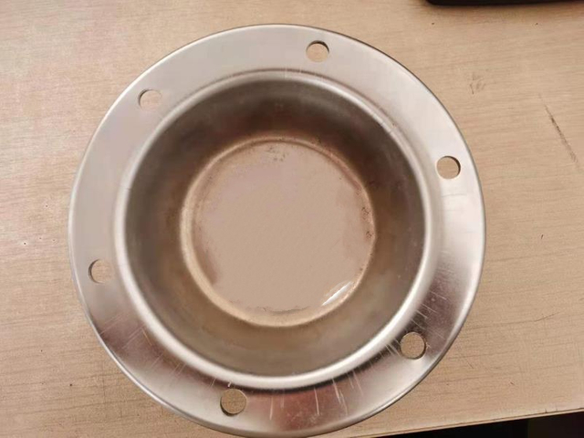 Empestation et pièces de dessin en formant la tôle